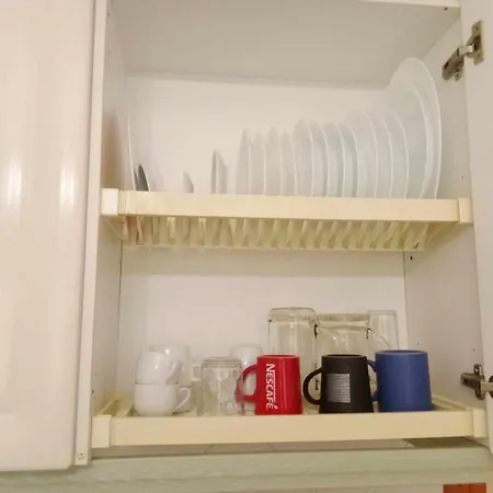 Apartamento Coqueto Estudio En Calle Vela *