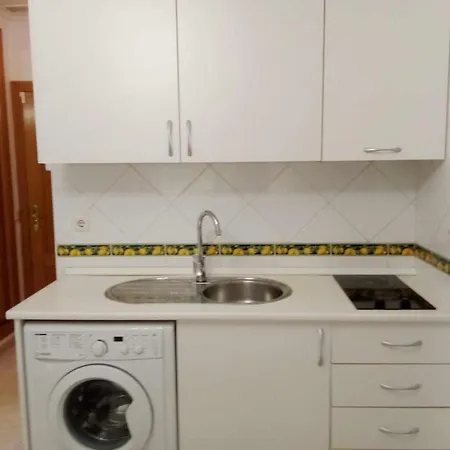 Coqueto Estudio En Calle Vela * Benalmádena