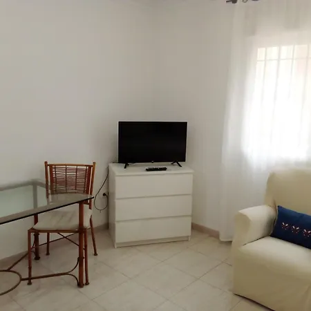 Coqueto Estudio En Calle Vela Apartamento