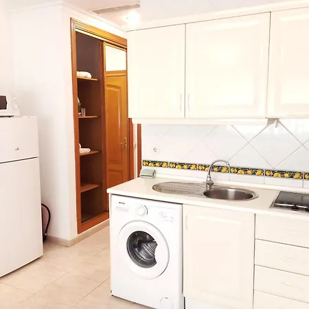 Coqueto Estudio En Calle Vela Apartamento Benalmádena