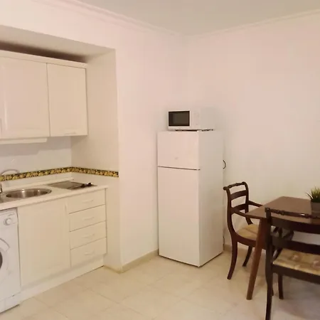 Coqueto Estudio En Calle Vela * Benalmádena