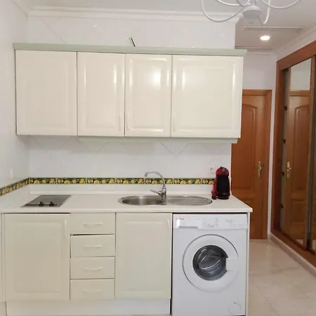 Apartamento Coqueto Estudio En Calle Vela Benalmádena